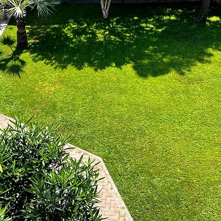Hotel Oasi Di Mare, Con Parcheggio Privato E Colazione Bordighera Exterior foto